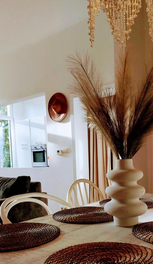Boho Chic - Your Bohemian Home In Антверпен Екстериор снимка